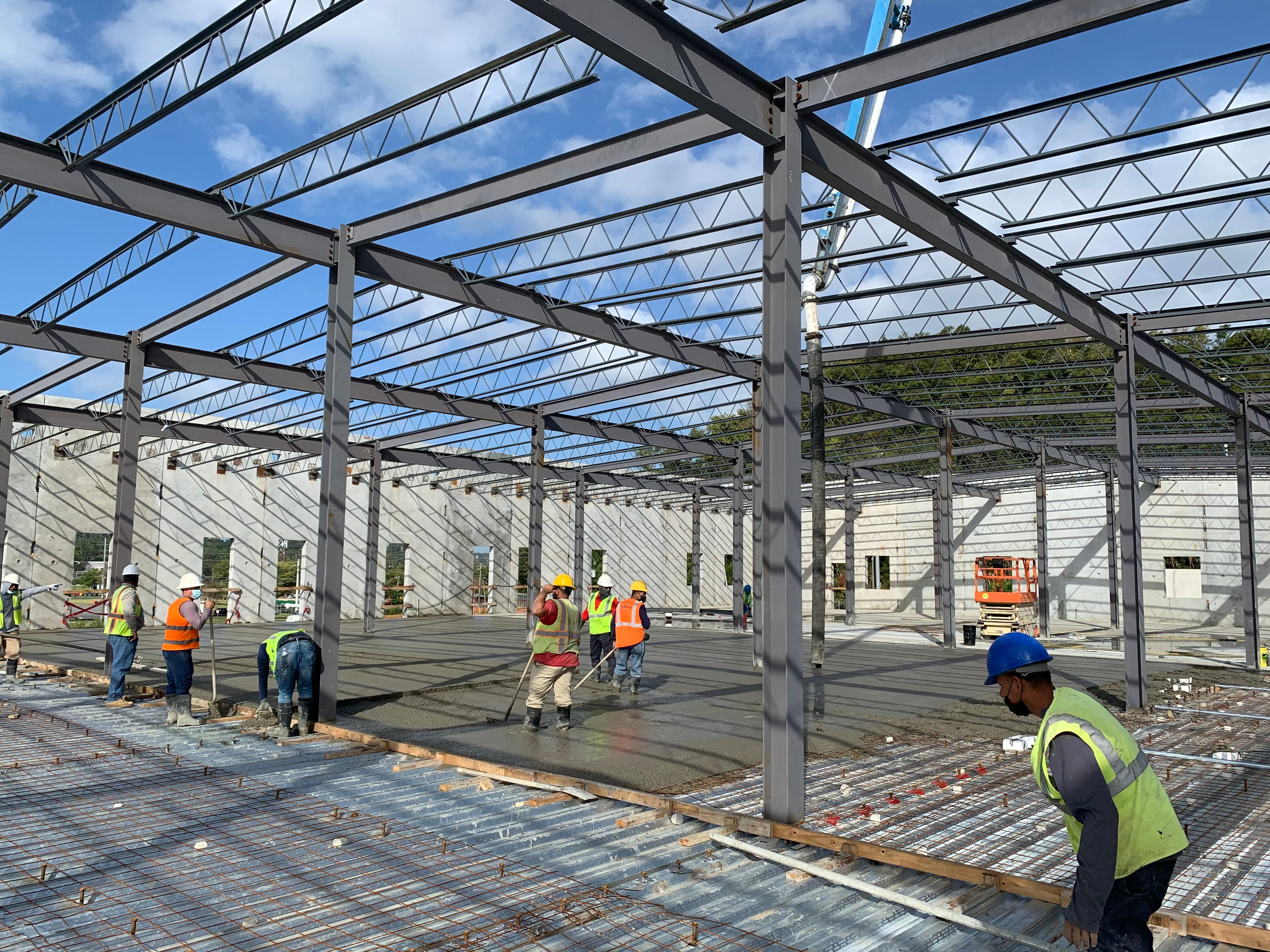 BTA Concrete slab pour for a commercial warehouse in Puerto Rico
